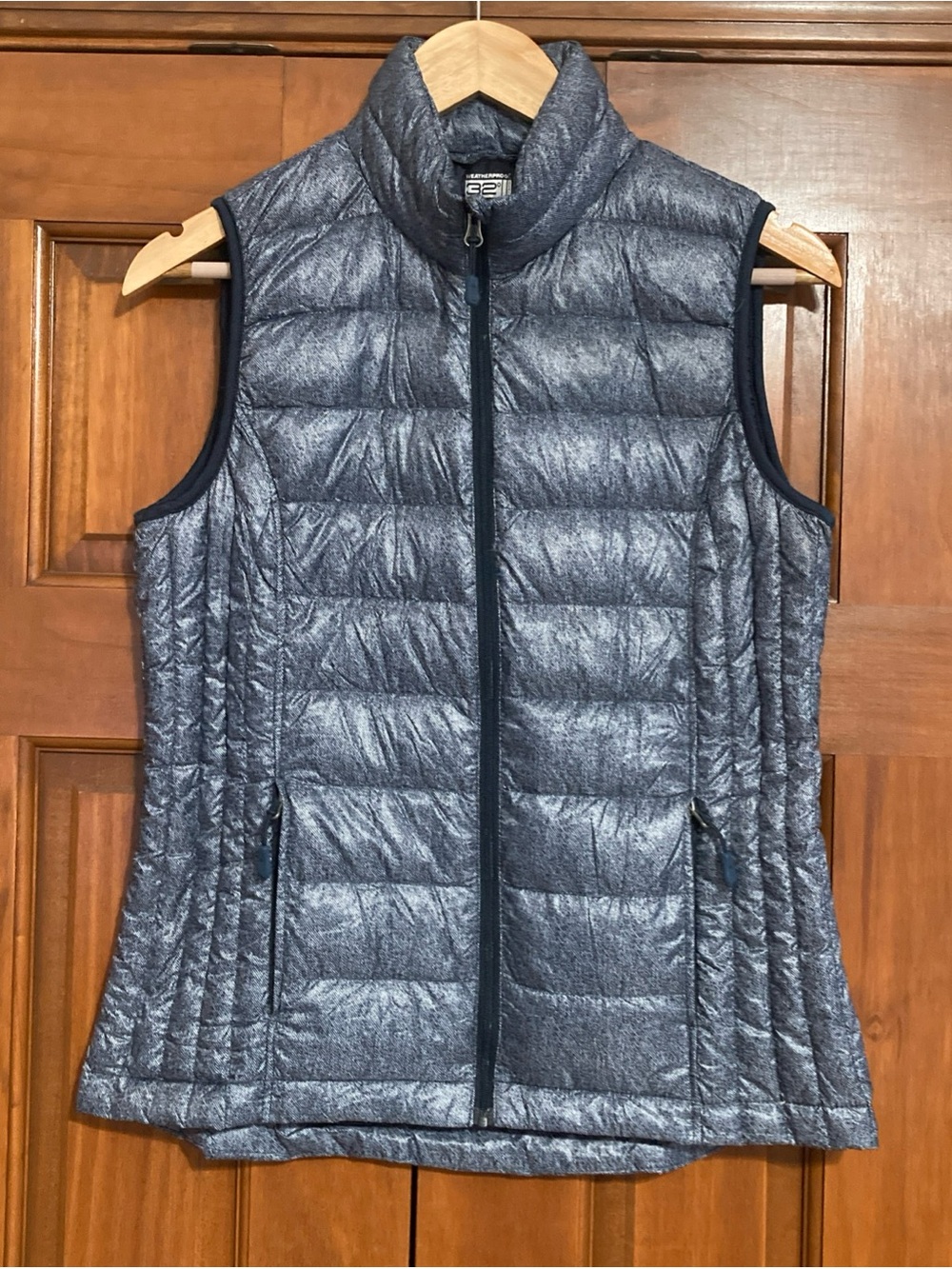 32 Degrees Metallic Gray Quilted Puffer down vest Vest women’s small